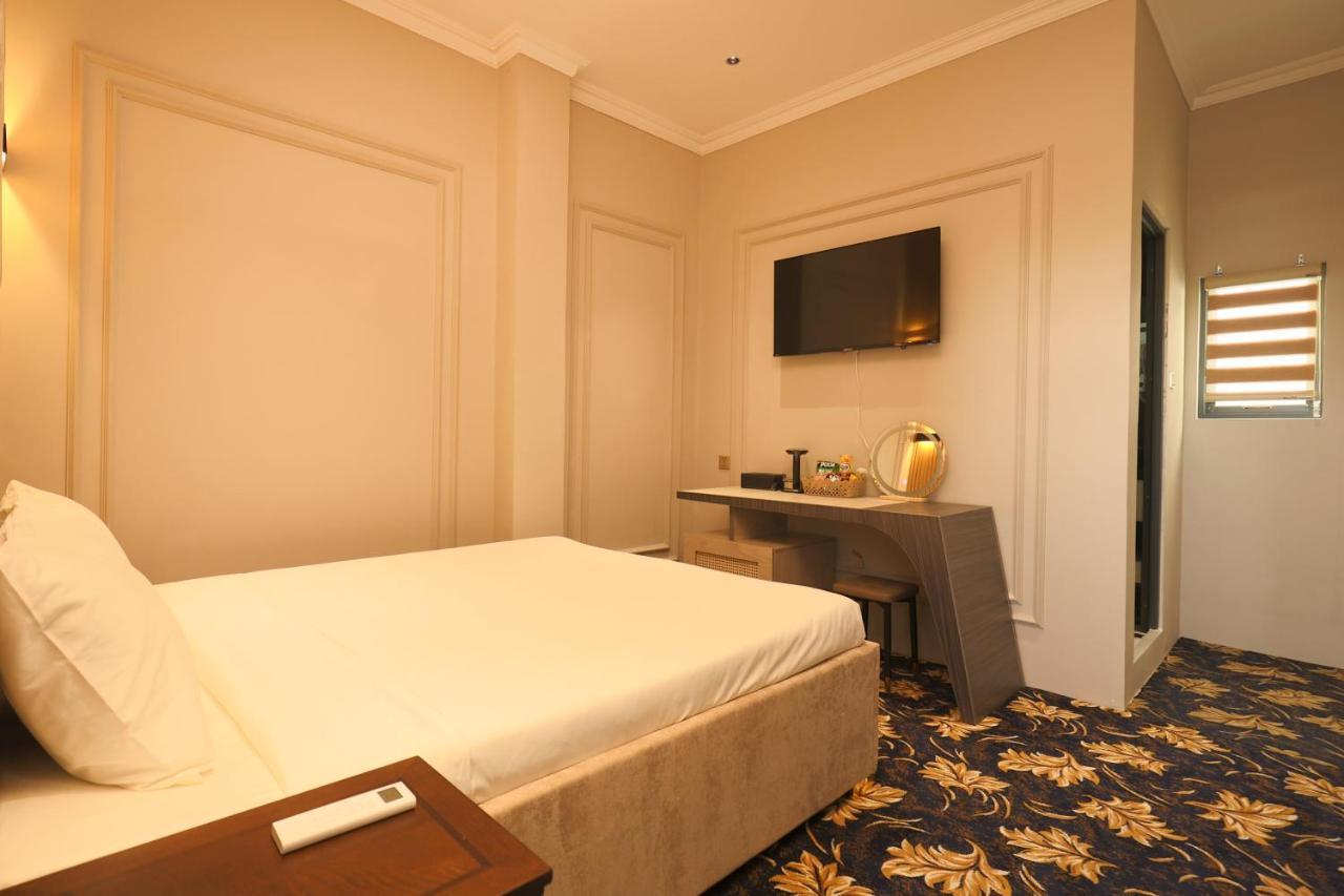Phuoc Hung 3 Hotel หวินห์ลอง ภายนอก รูปภาพ