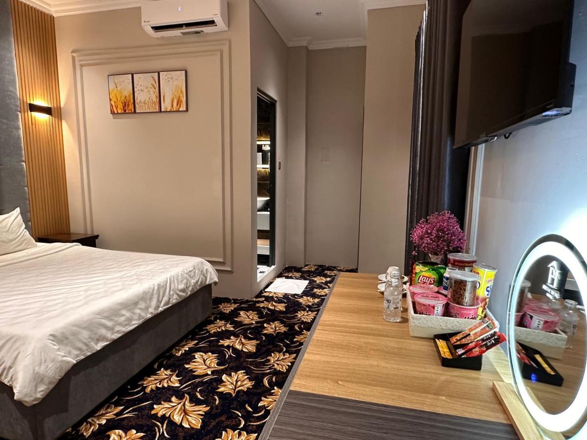 Phuoc Hung 3 Hotel หวินห์ลอง ภายนอก รูปภาพ