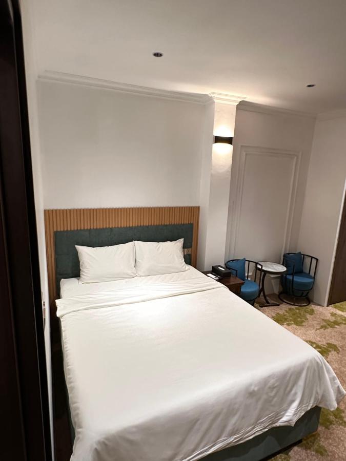 Phuoc Hung 3 Hotel หวินห์ลอง ภายนอก รูปภาพ