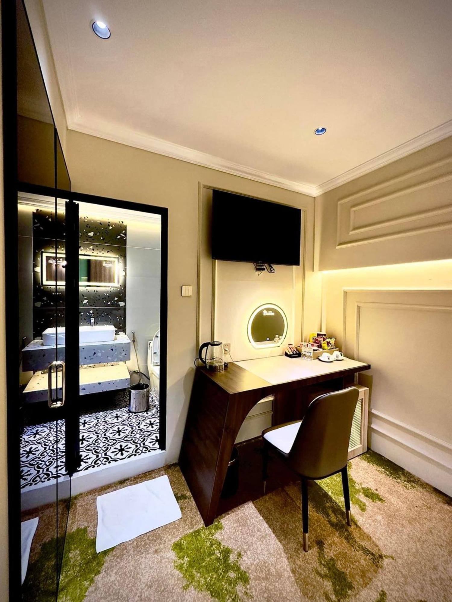 Phuoc Hung 3 Hotel หวินห์ลอง ภายนอก รูปภาพ