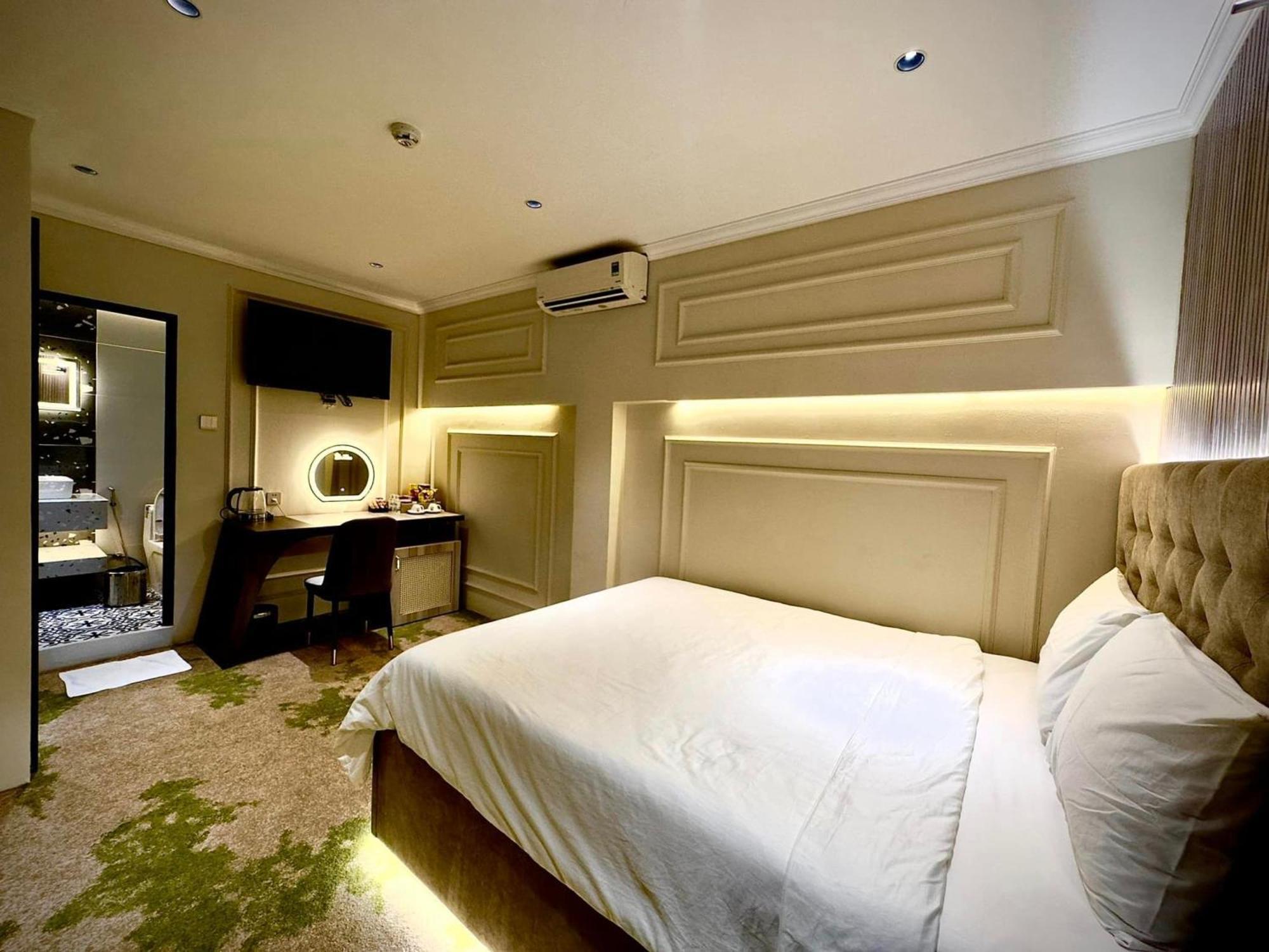 Phuoc Hung 3 Hotel หวินห์ลอง ภายนอก รูปภาพ