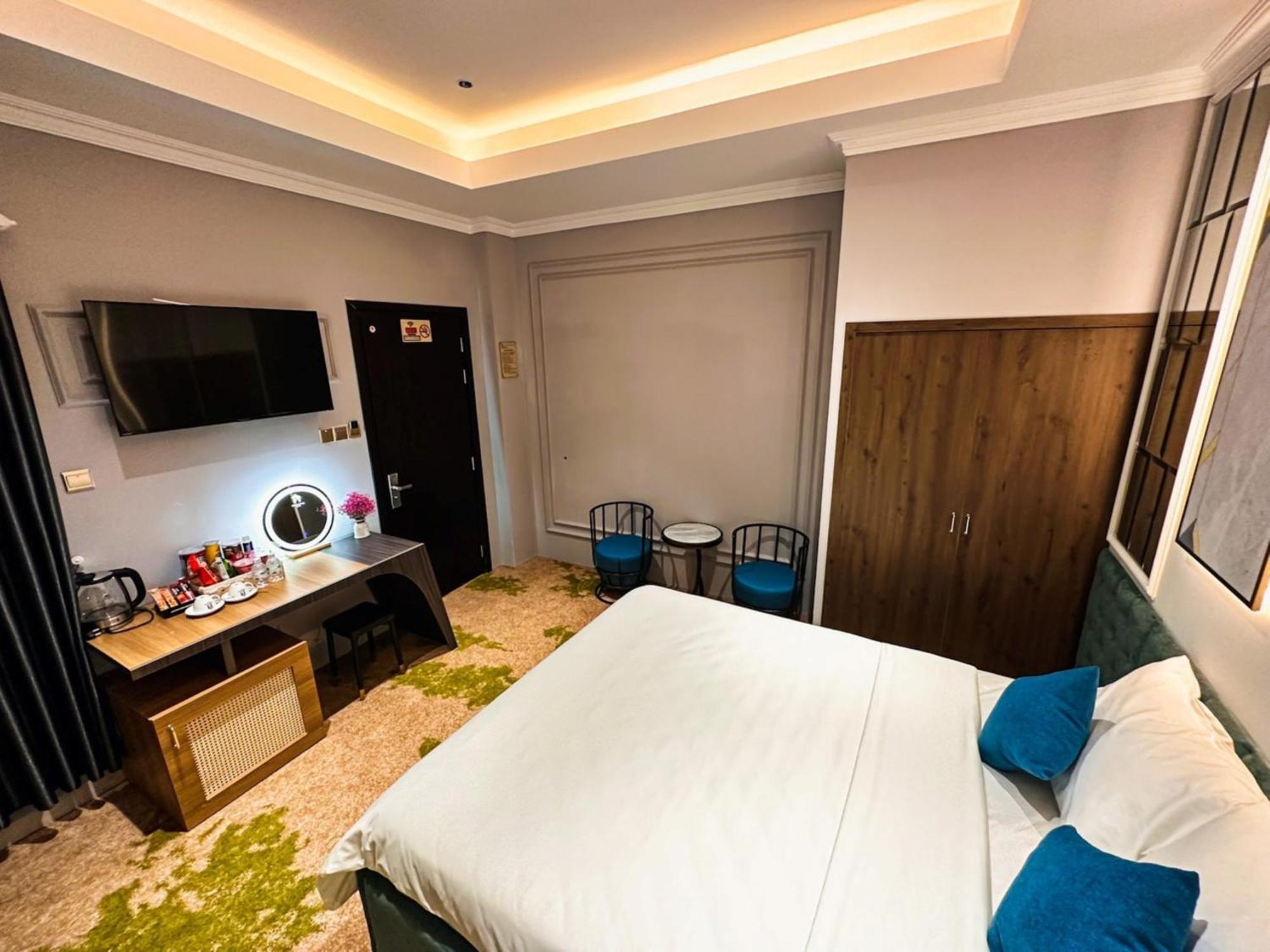 Phuoc Hung 3 Hotel หวินห์ลอง ภายนอก รูปภาพ